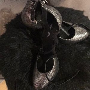 Metallic Nine West shoes